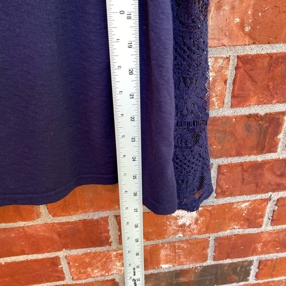 Torrid 1 Womens Blue Crochet Trim Split Back Tank Top - Picture 9 of 10